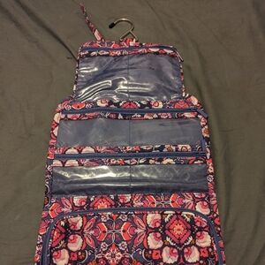 Vera Bradley small hanging organizer